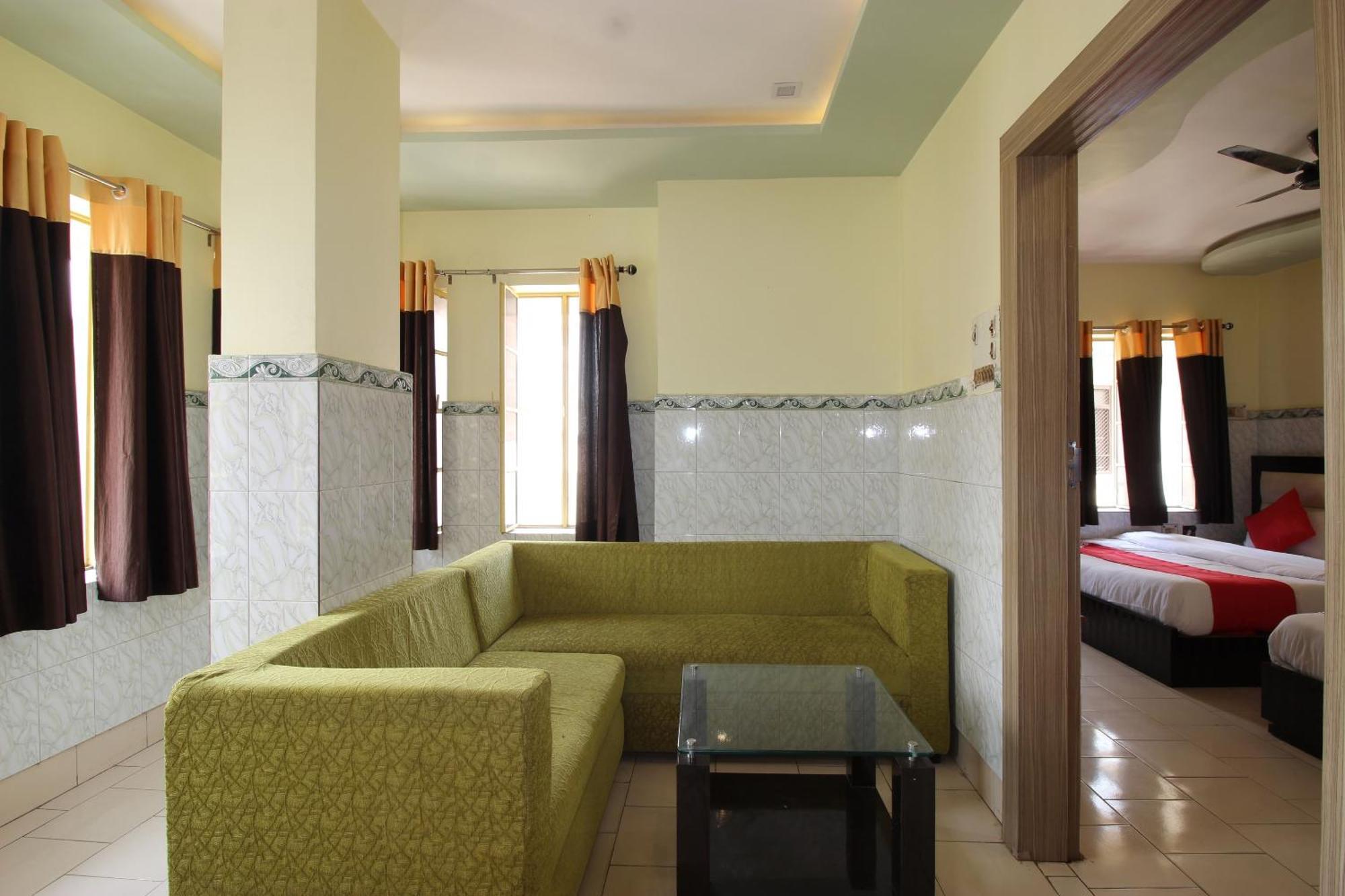 Hotel O Blue Diamond Varanasi Bagian luar foto