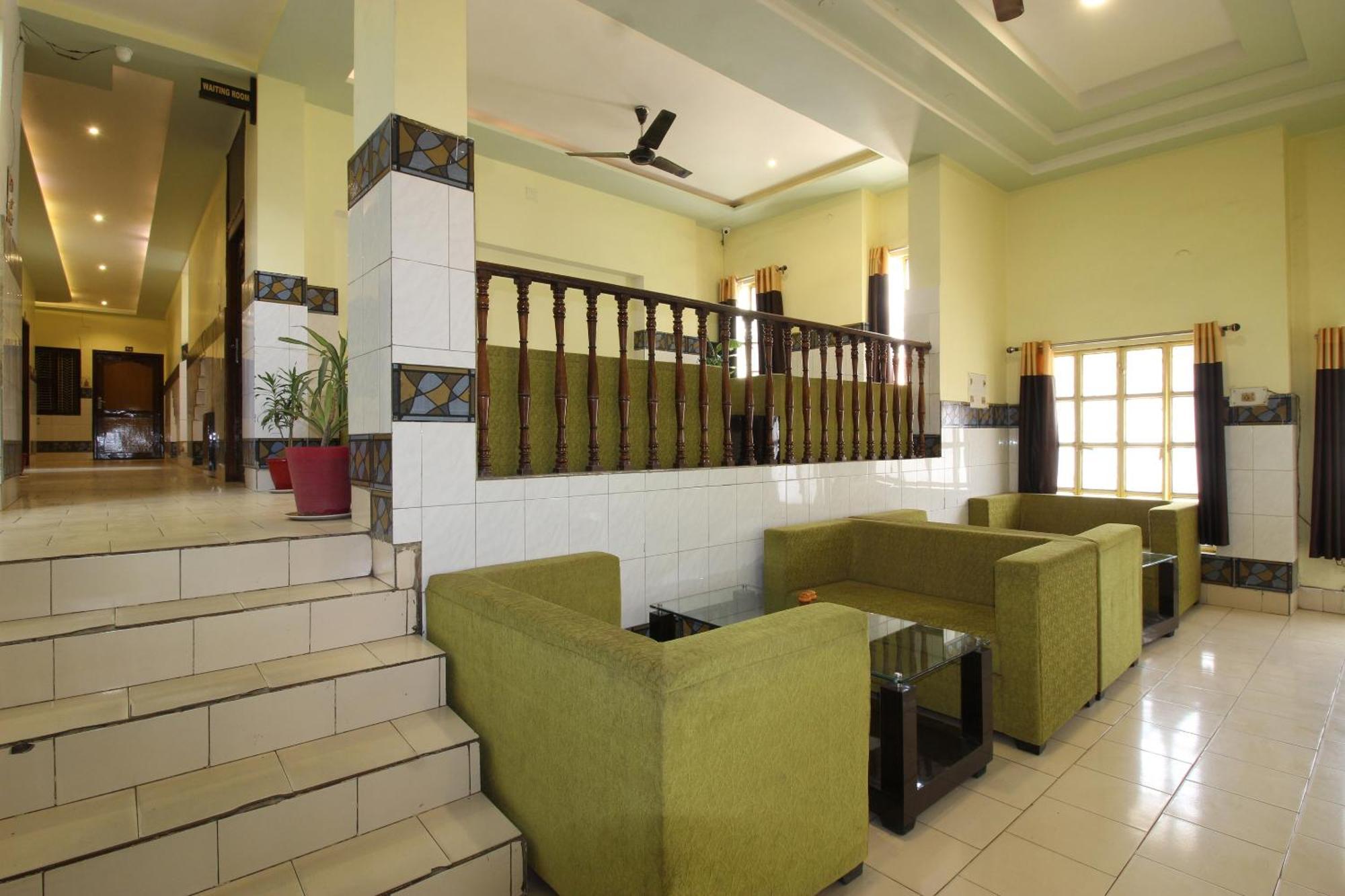 Hotel O Blue Diamond Varanasi Bagian luar foto